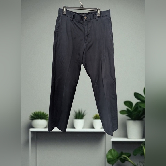 Dockers Men's Black Chinos Size 34x32 (EUC) - Picture 2 of 13